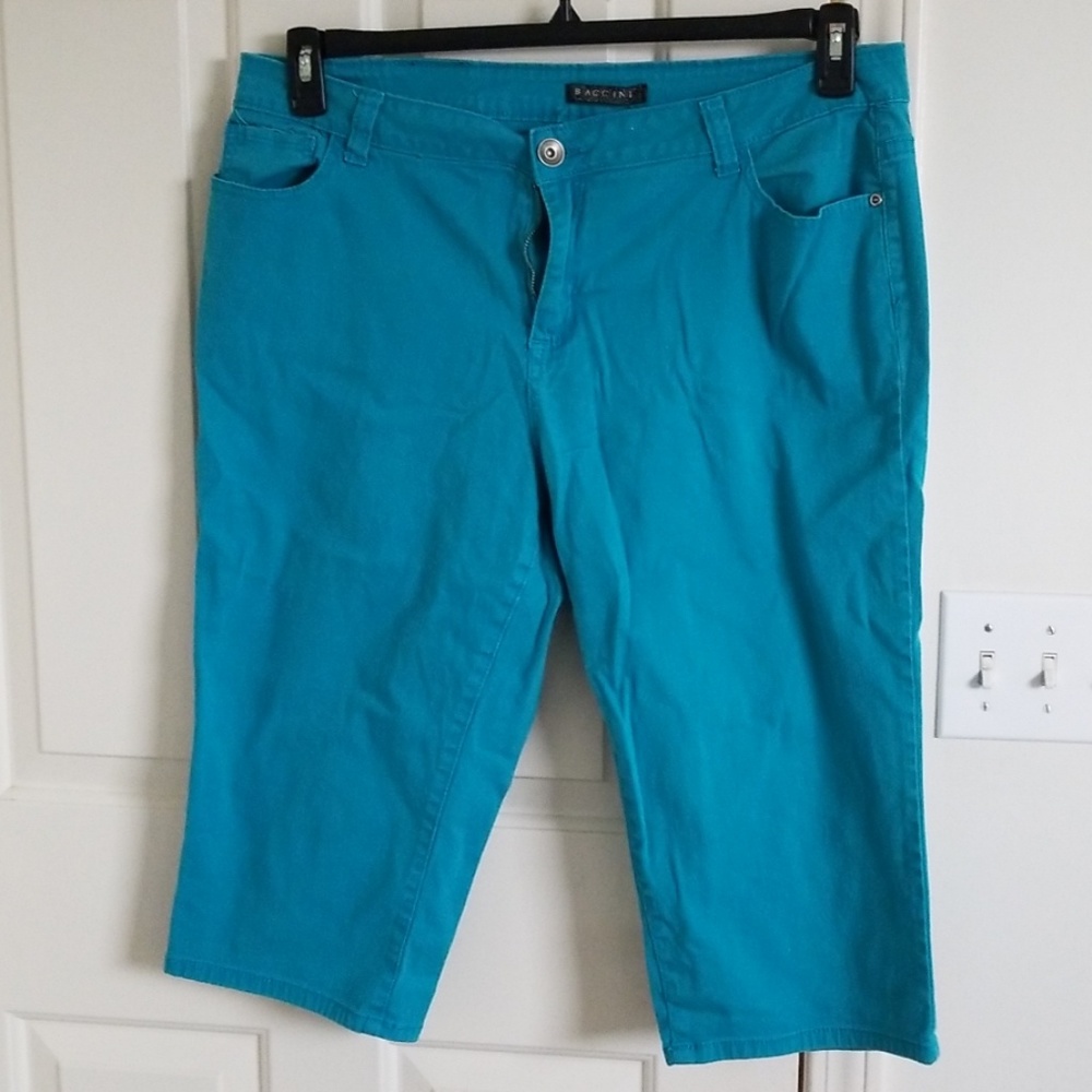 Plus Size Womens Capris